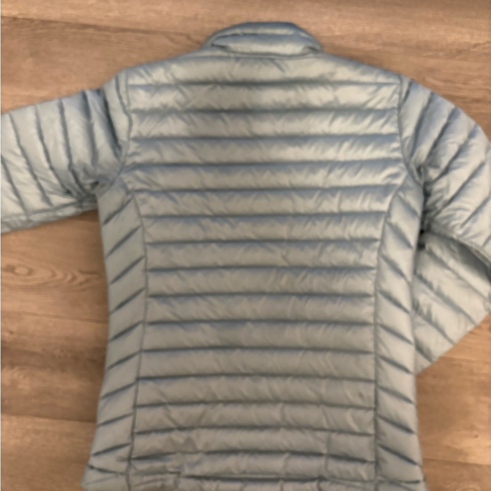 MEC Light Blue Puffer Jacket - Picture 2 of 3